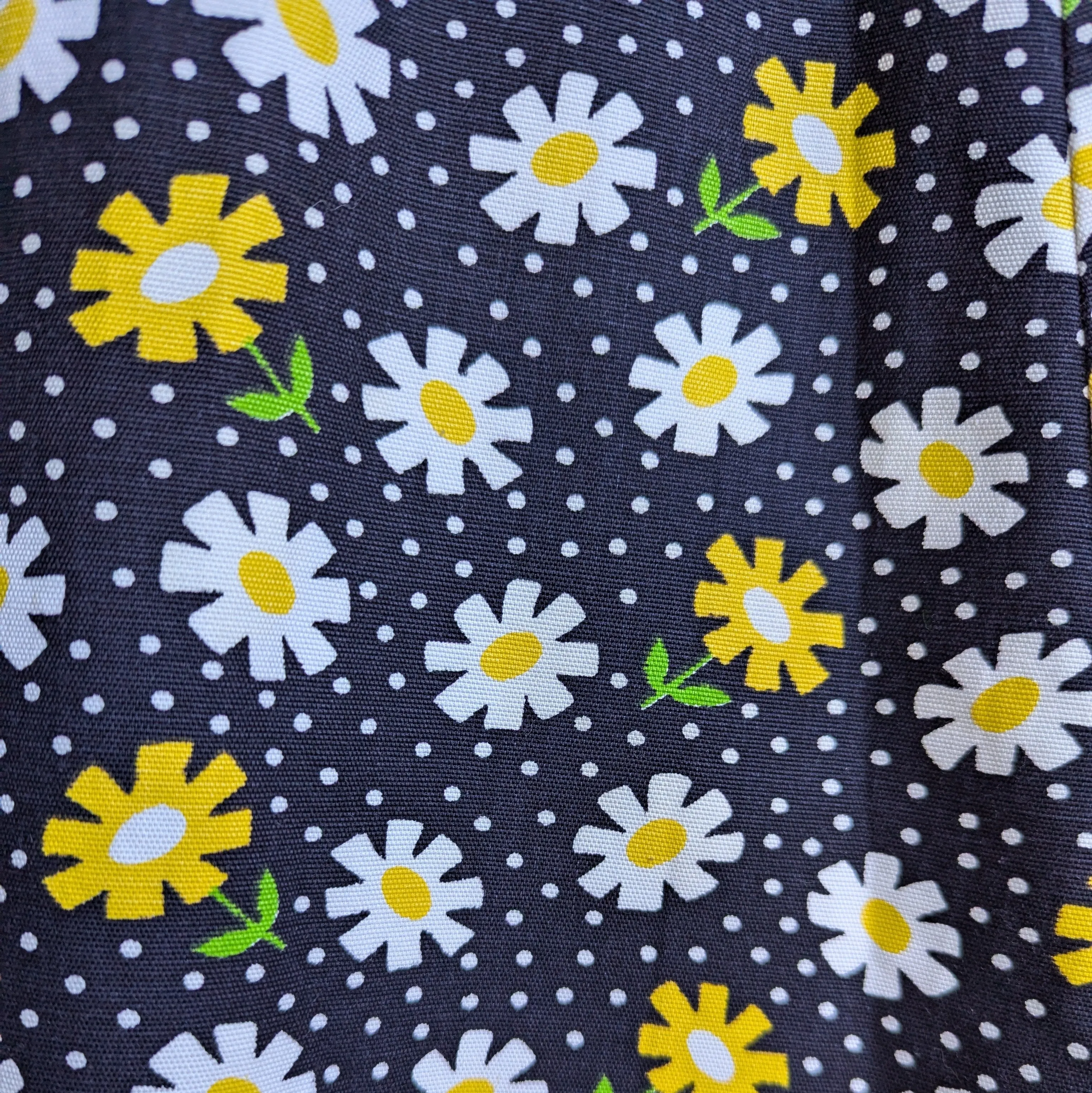 80s Vintage Black Daisy Skirt