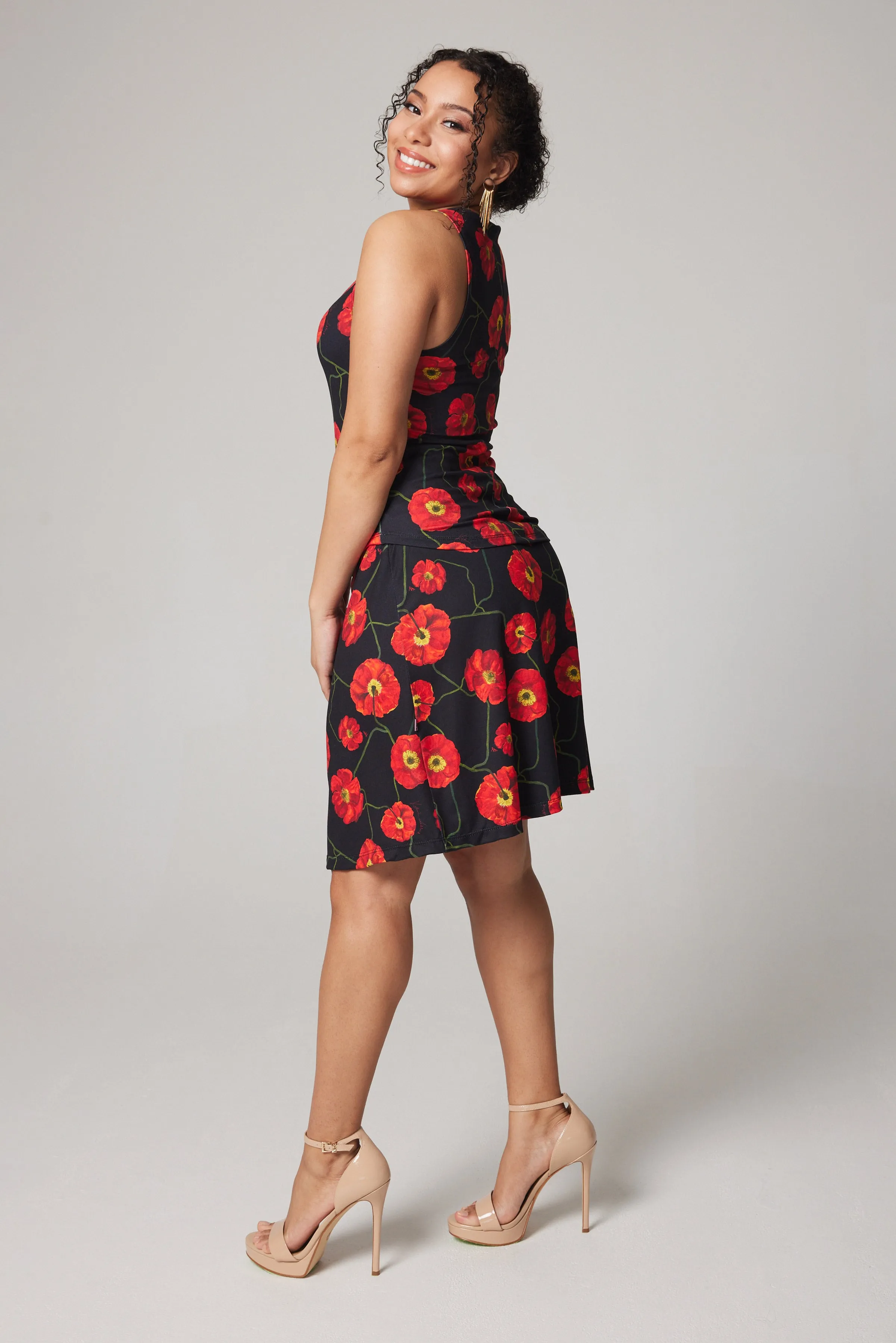 Art Skirt – Poppies