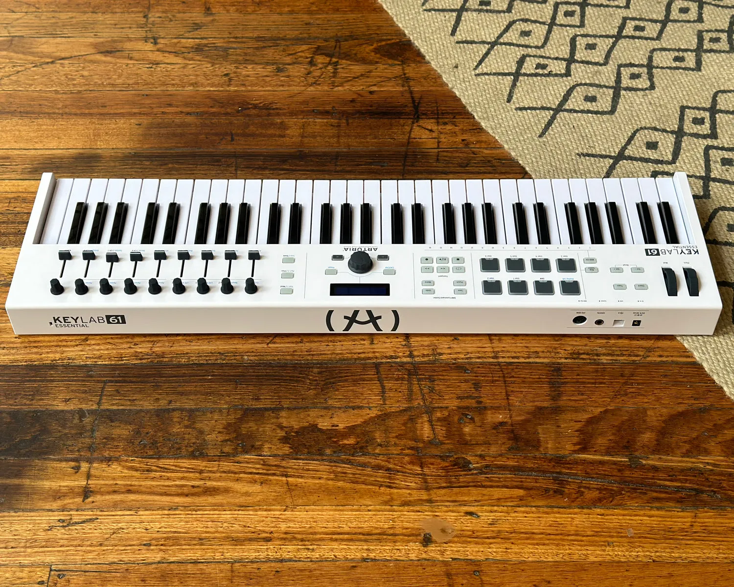 Arturia Keylab Essential Mk2 61 - White