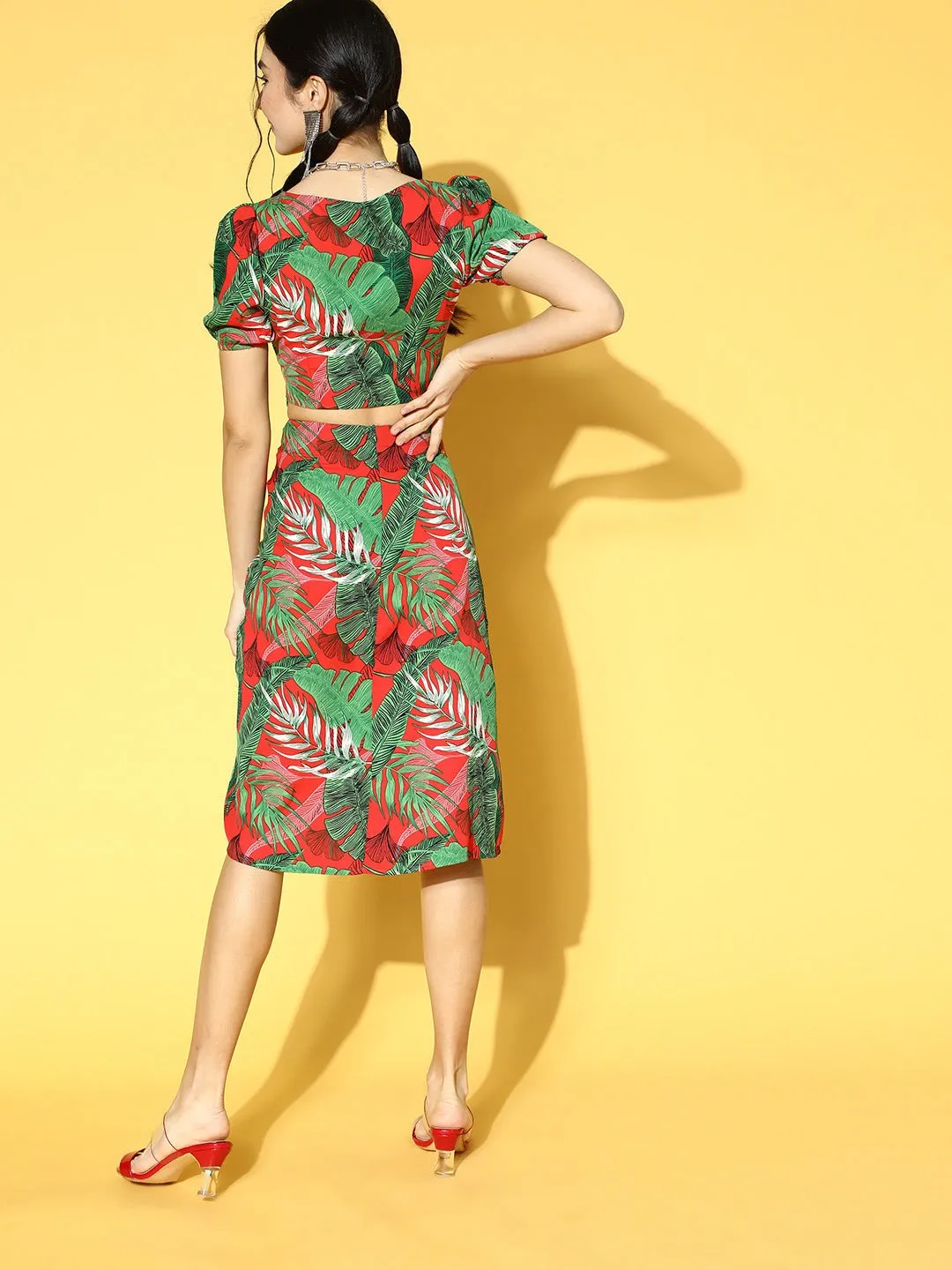 Berrylush Women Red & Green Tropical Printed Sweetheart Neck Front Tie-Up Straight Hem Ruched Midi Co-Ordinated Set