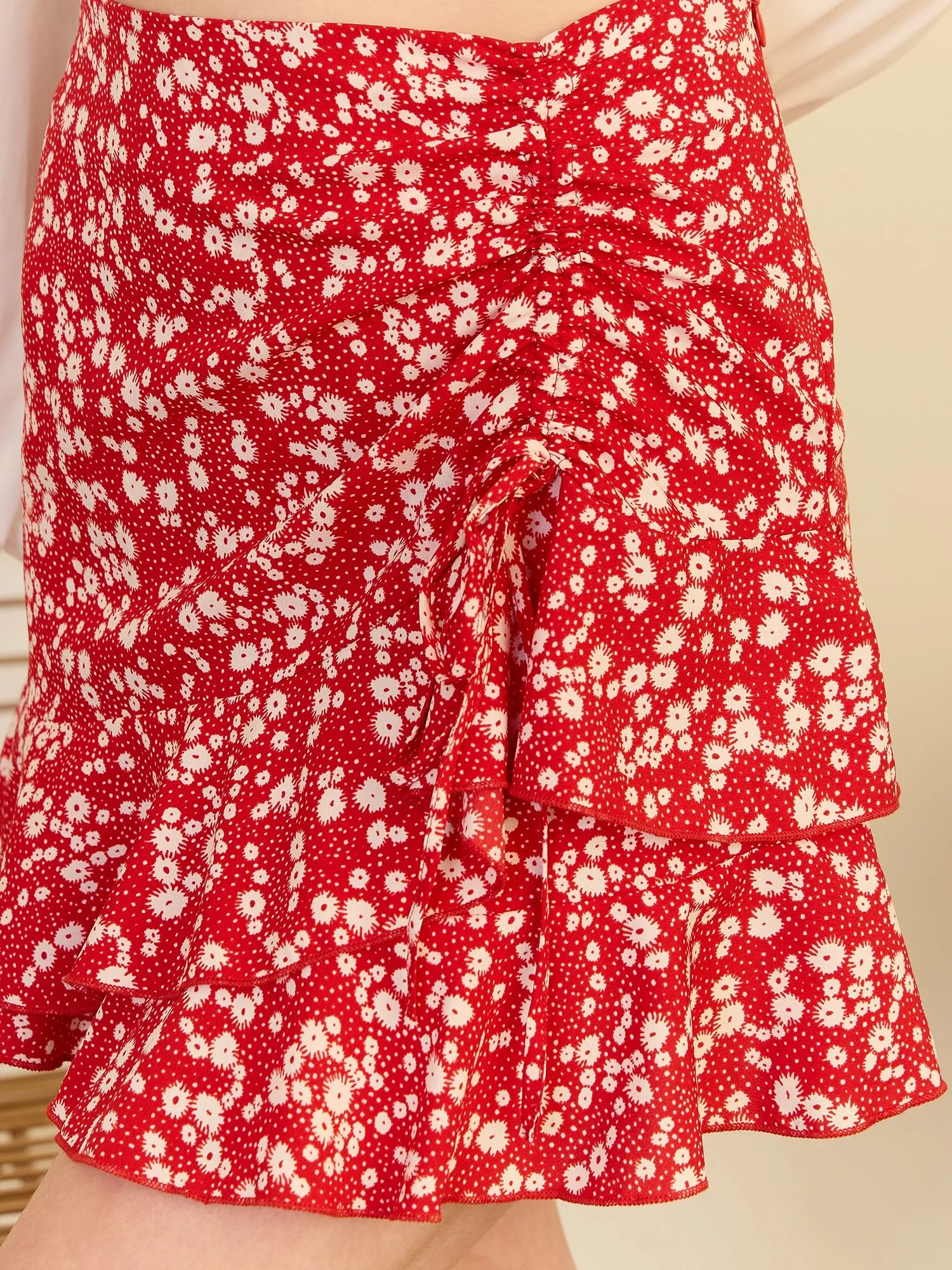 Berrylush Women Red & White Floral Printed High-Rise Waist Tie-Up Wrap Ruffled Mini Skirt