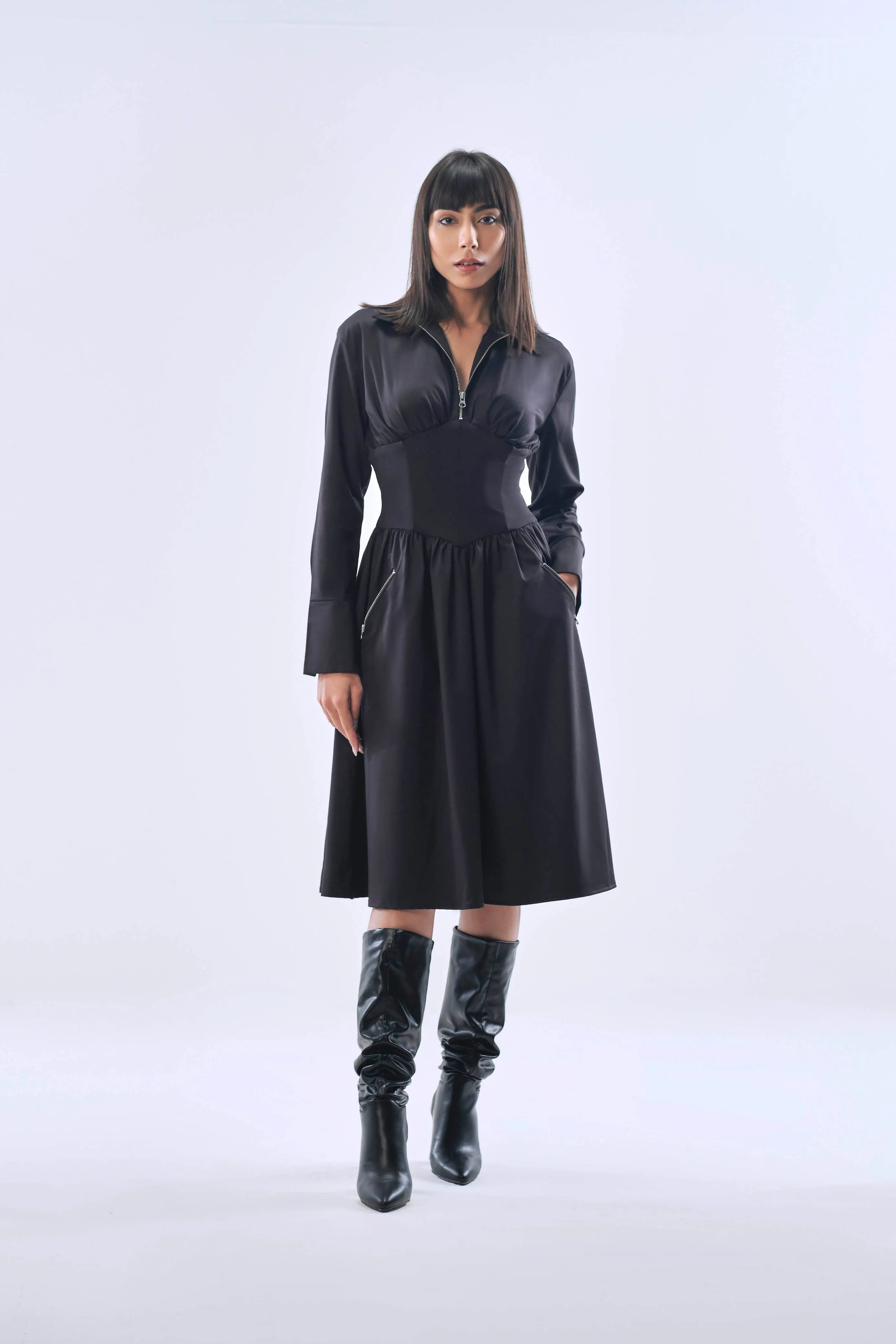 Black Hourglass Midi Dress- Qua