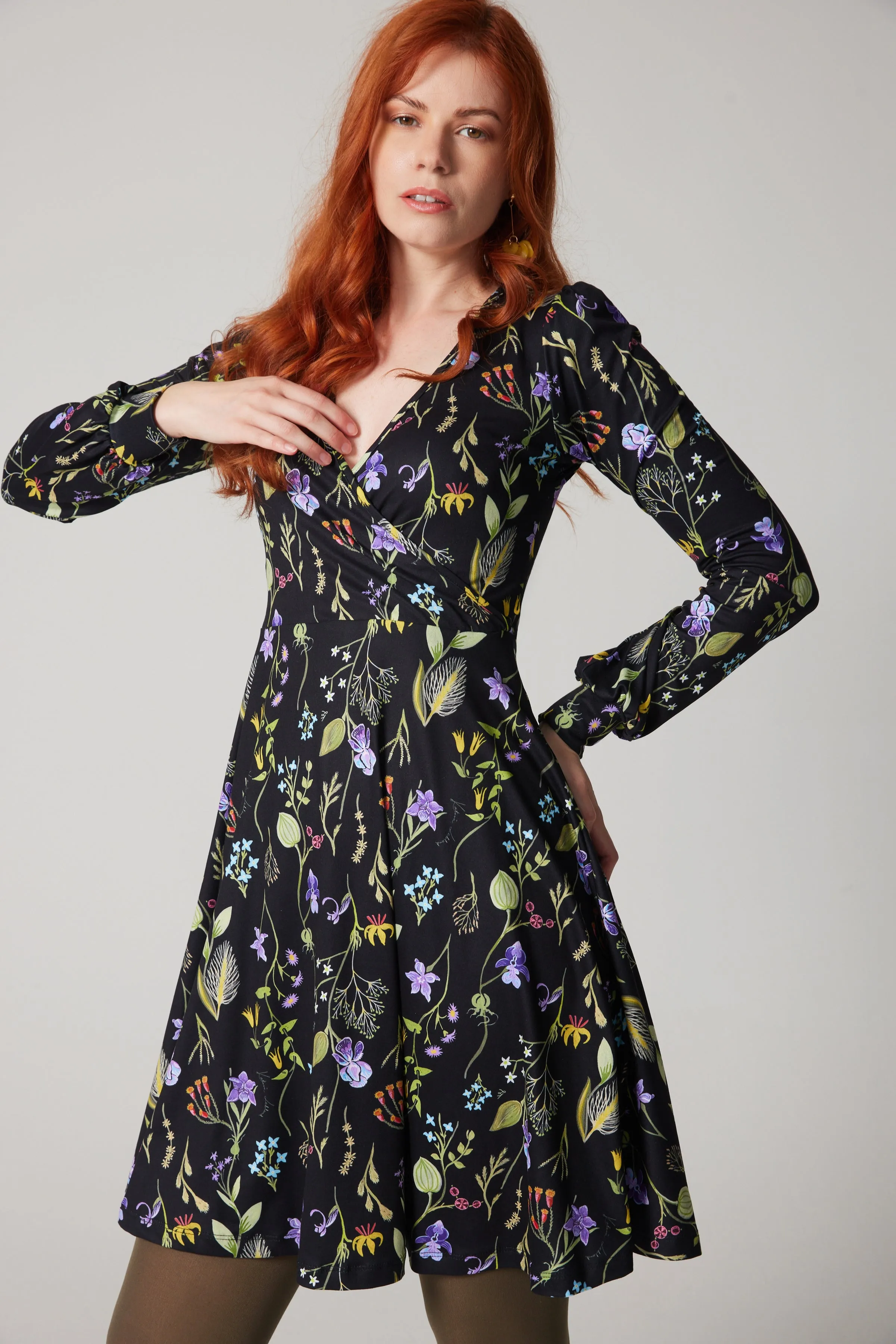 Cross Over Dress - Laurentian Flowers - Black