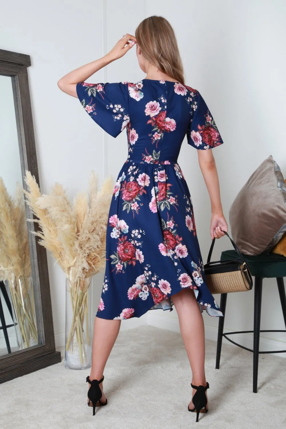 Double Second V-Neck Hanky Hem Pleated Floral Dress