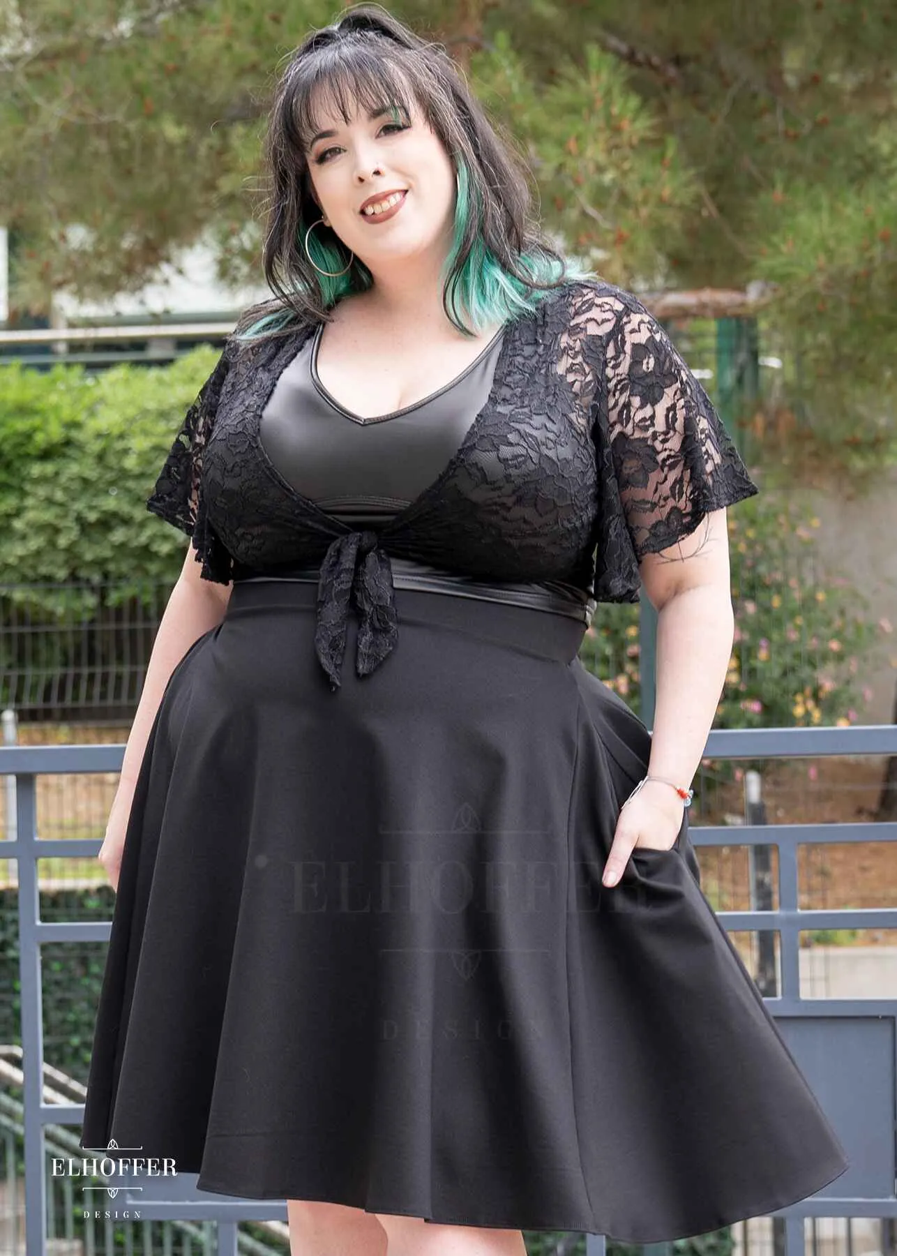 Essential Julie Skirt - Black Ponte