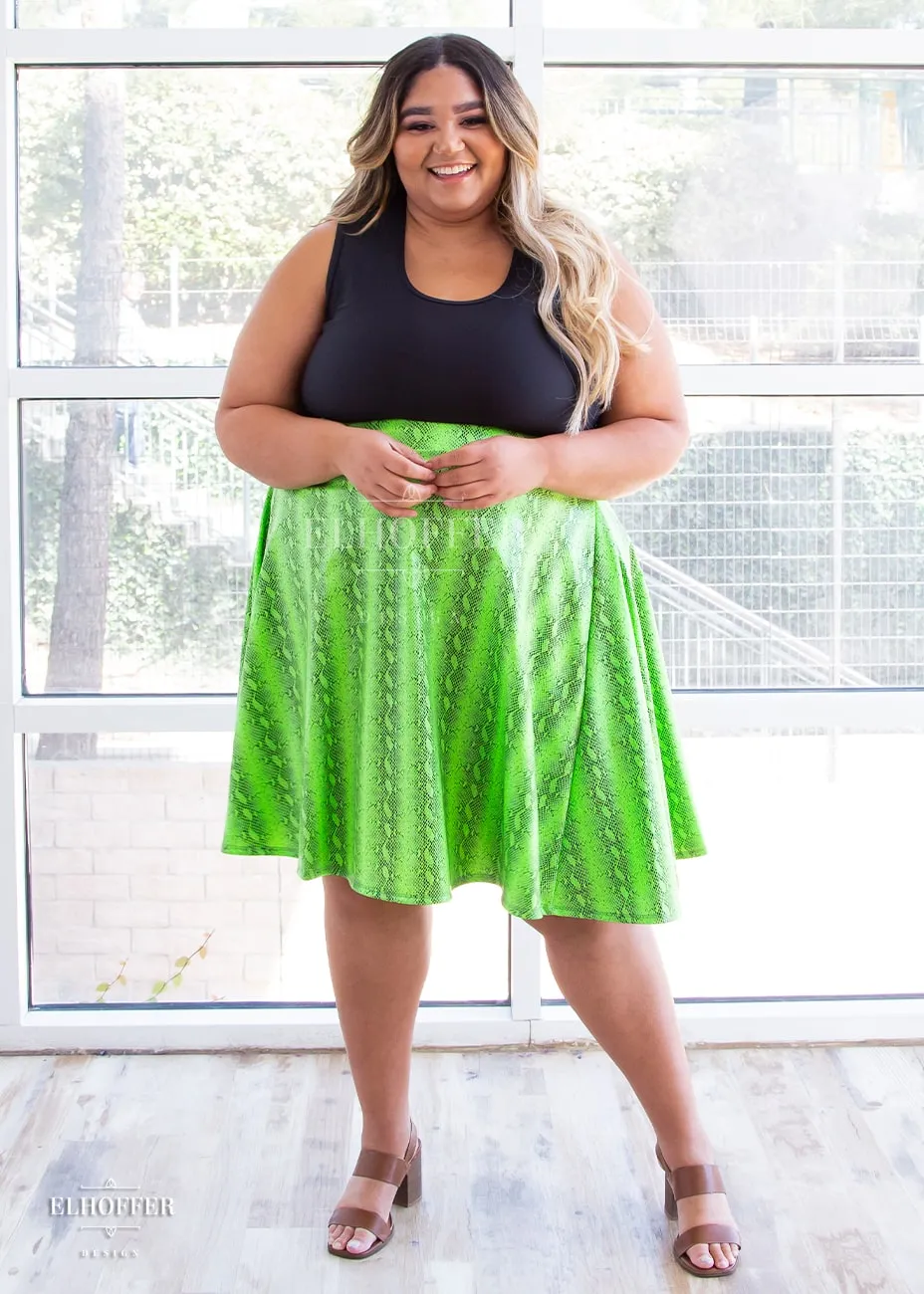 Essential Julie Skirt - Croki Green