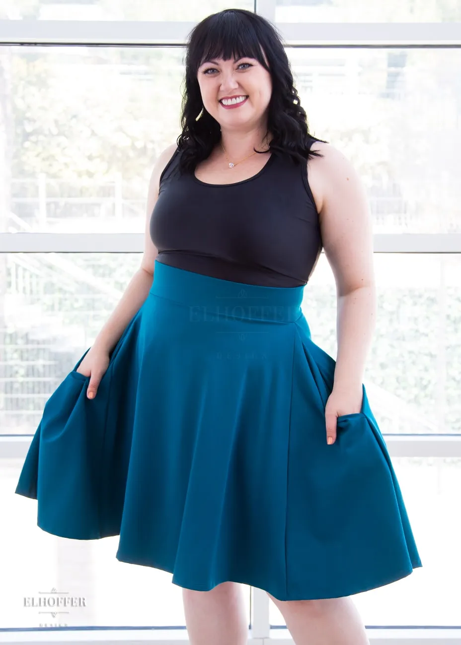 Essential Julie Skirt - Peacock Ponte