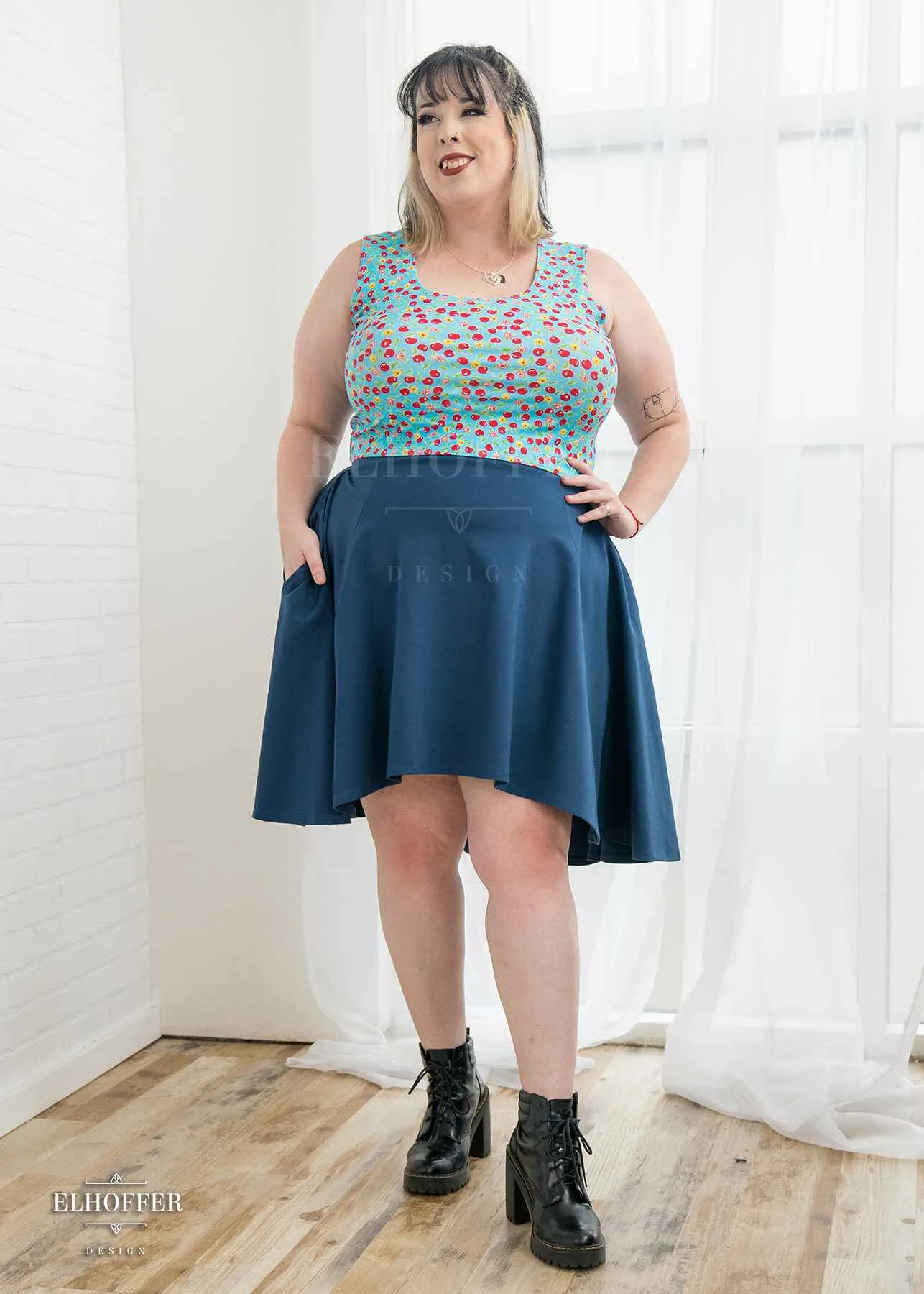 Essential Katie Lynn Skirt - Dark Denim Ponte