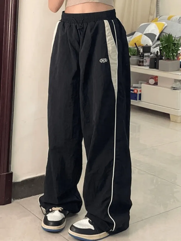 Joskaa Contrast Piping Black Baggy Sweatpants