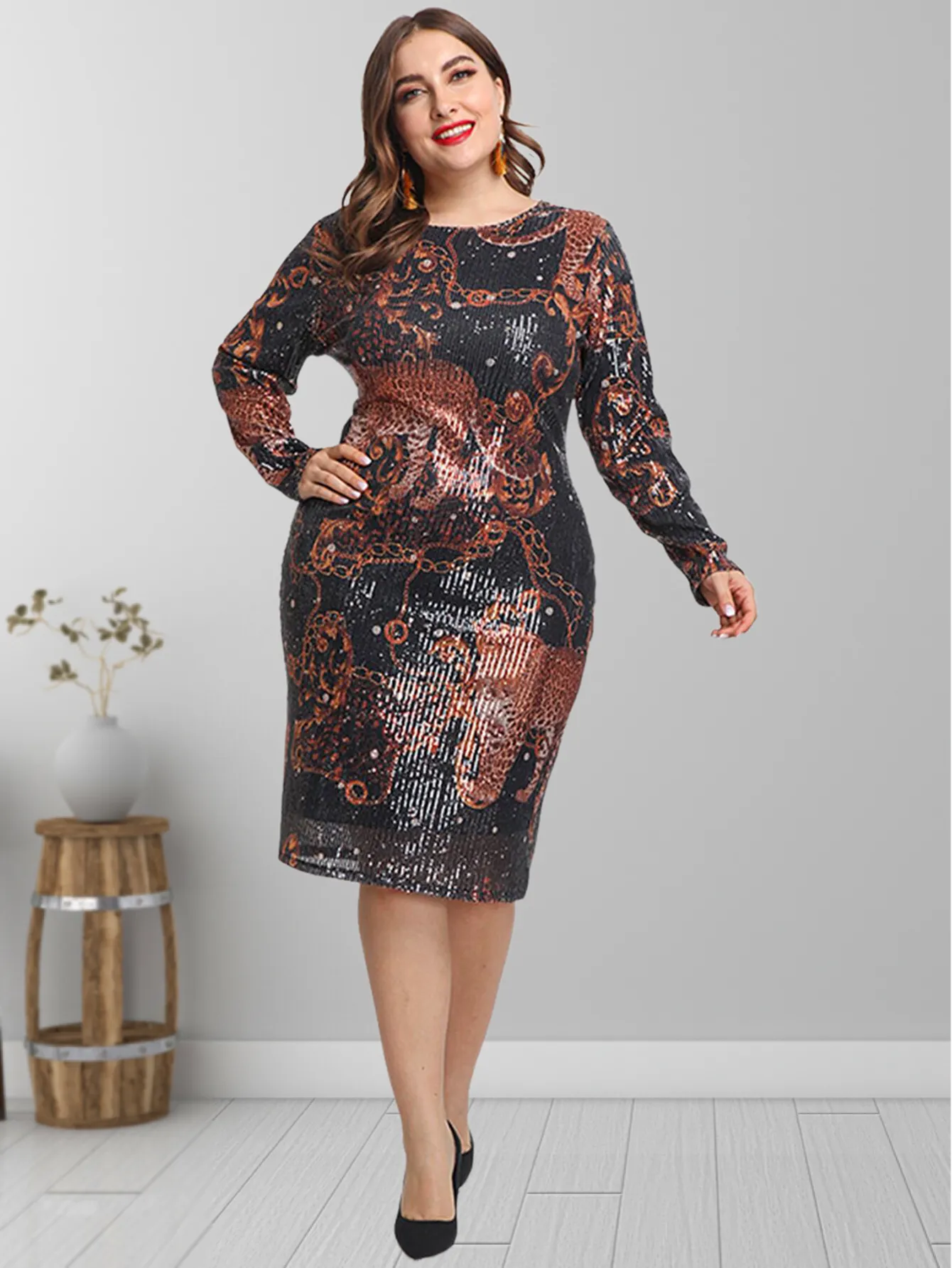 KittenAlarm - Plus Size Sequins Deep V Backless Bodycon Dress