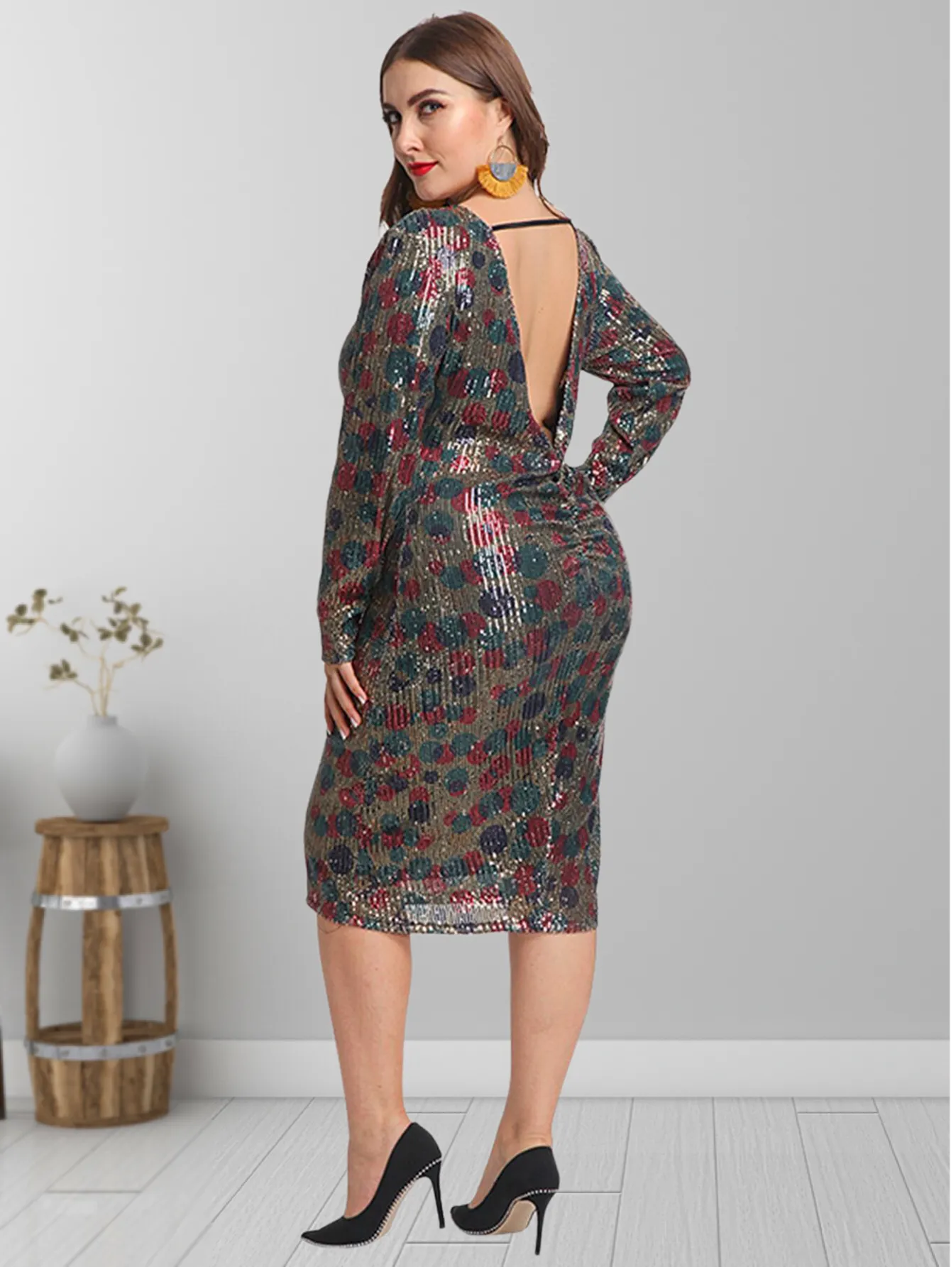 KittenAlarm - Plus Size Sequins Deep V Backless Bodycon Dress