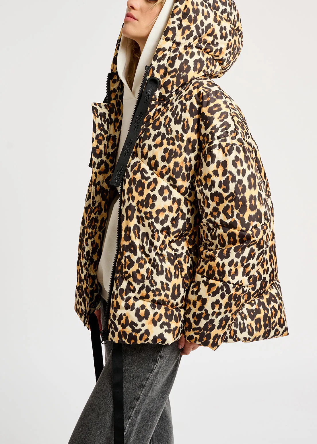 Leopard-print hooded puffer jacket