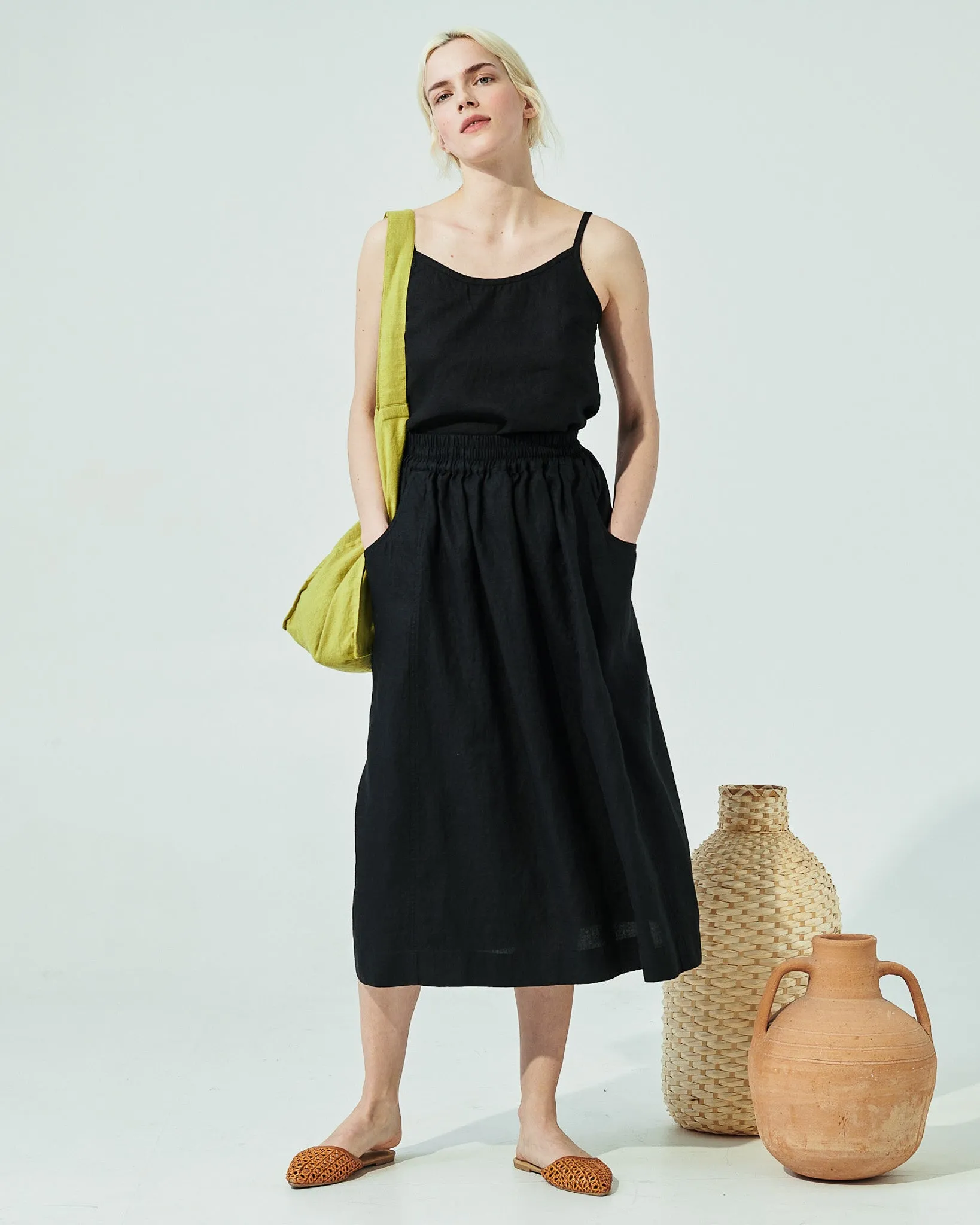 OIA gathered linen skirt (SS24)