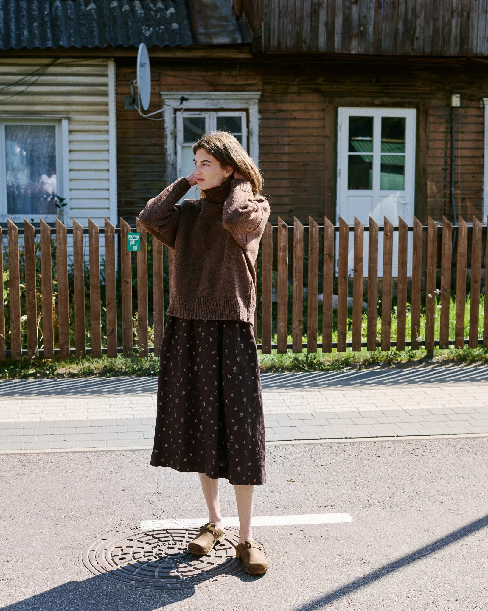 R: SION gathered linen skirt (Size: S; Color: Espresso Rose)