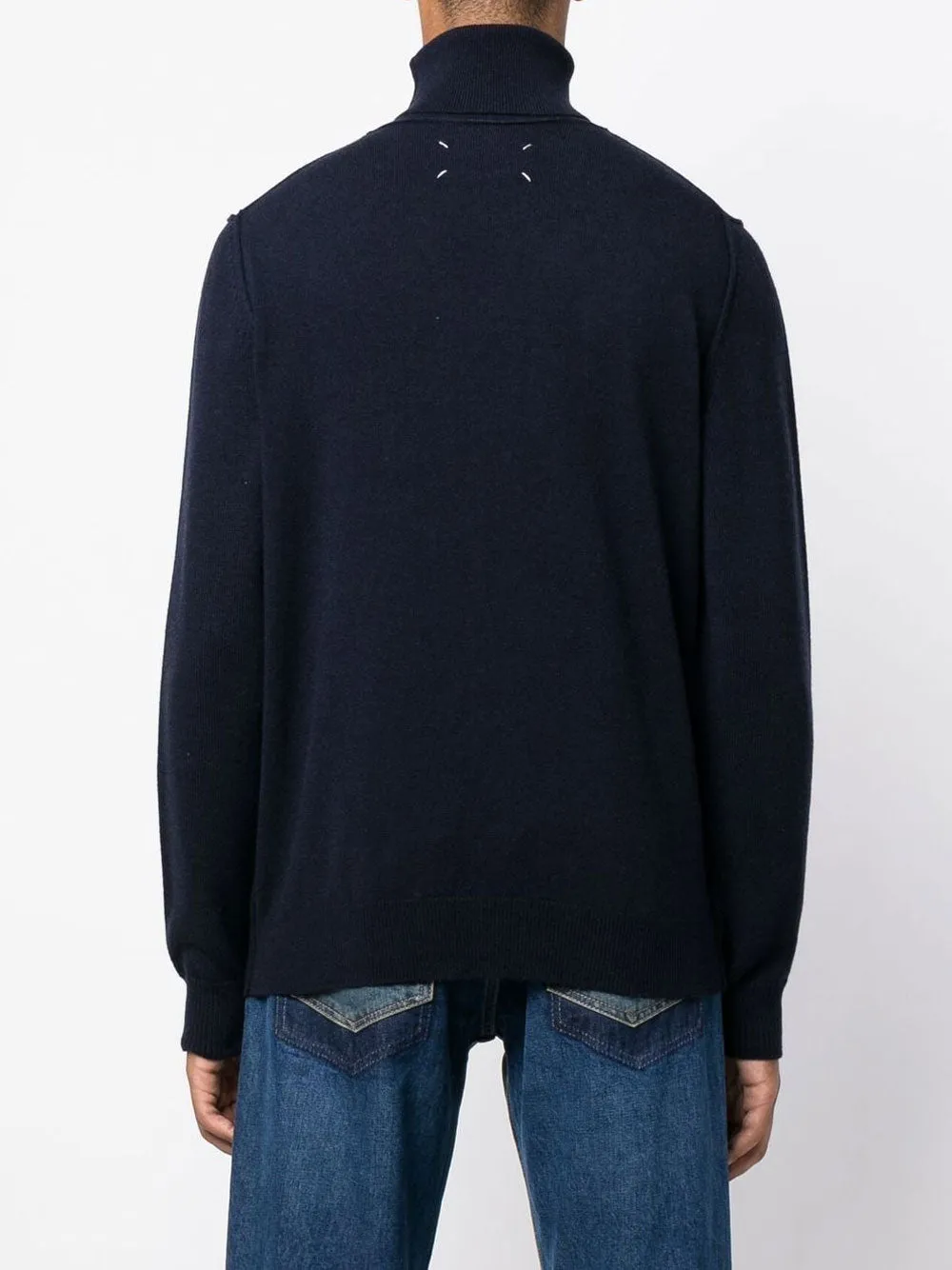 Roll neck cashmere sweater