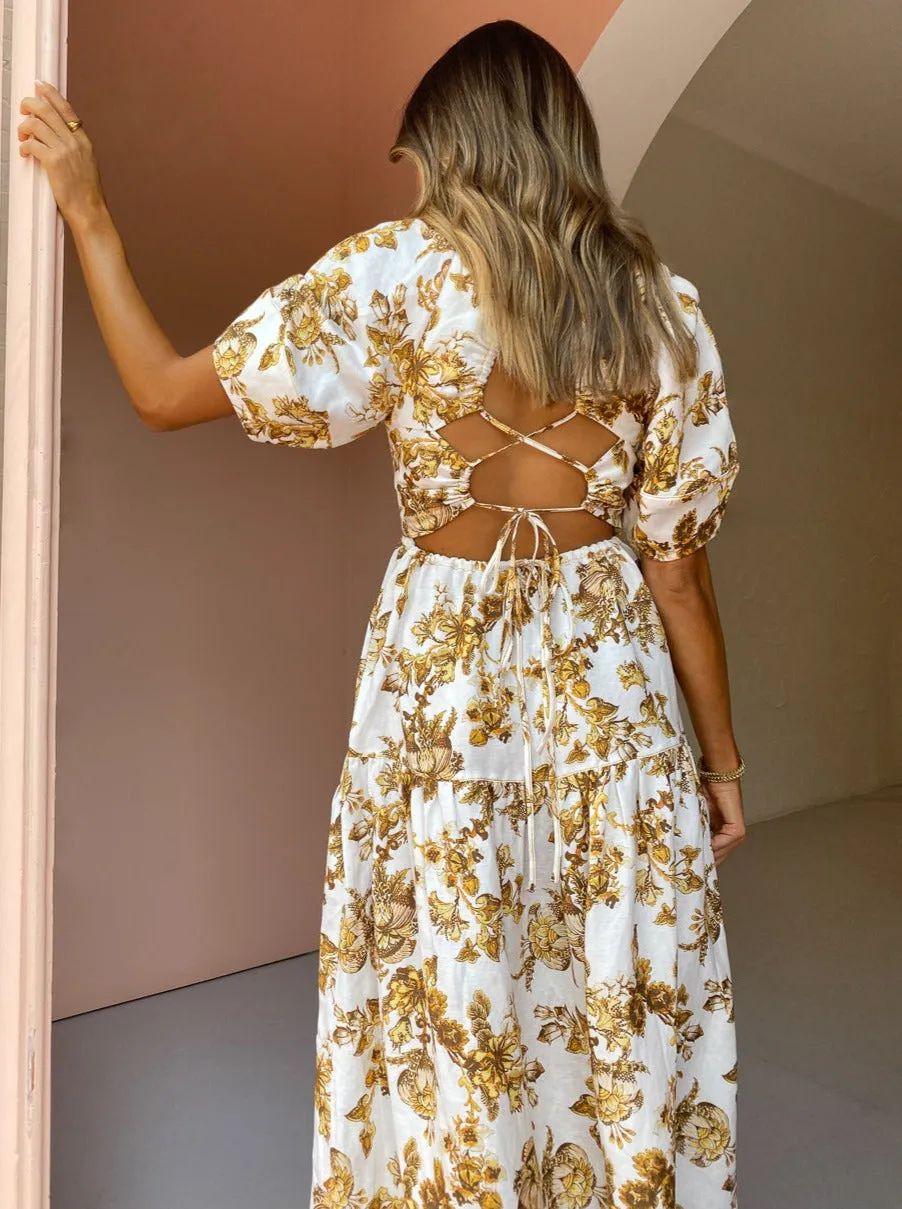 Shona Joy Bella Short Sleeve Open Back Midi Dress in Gold/Multi