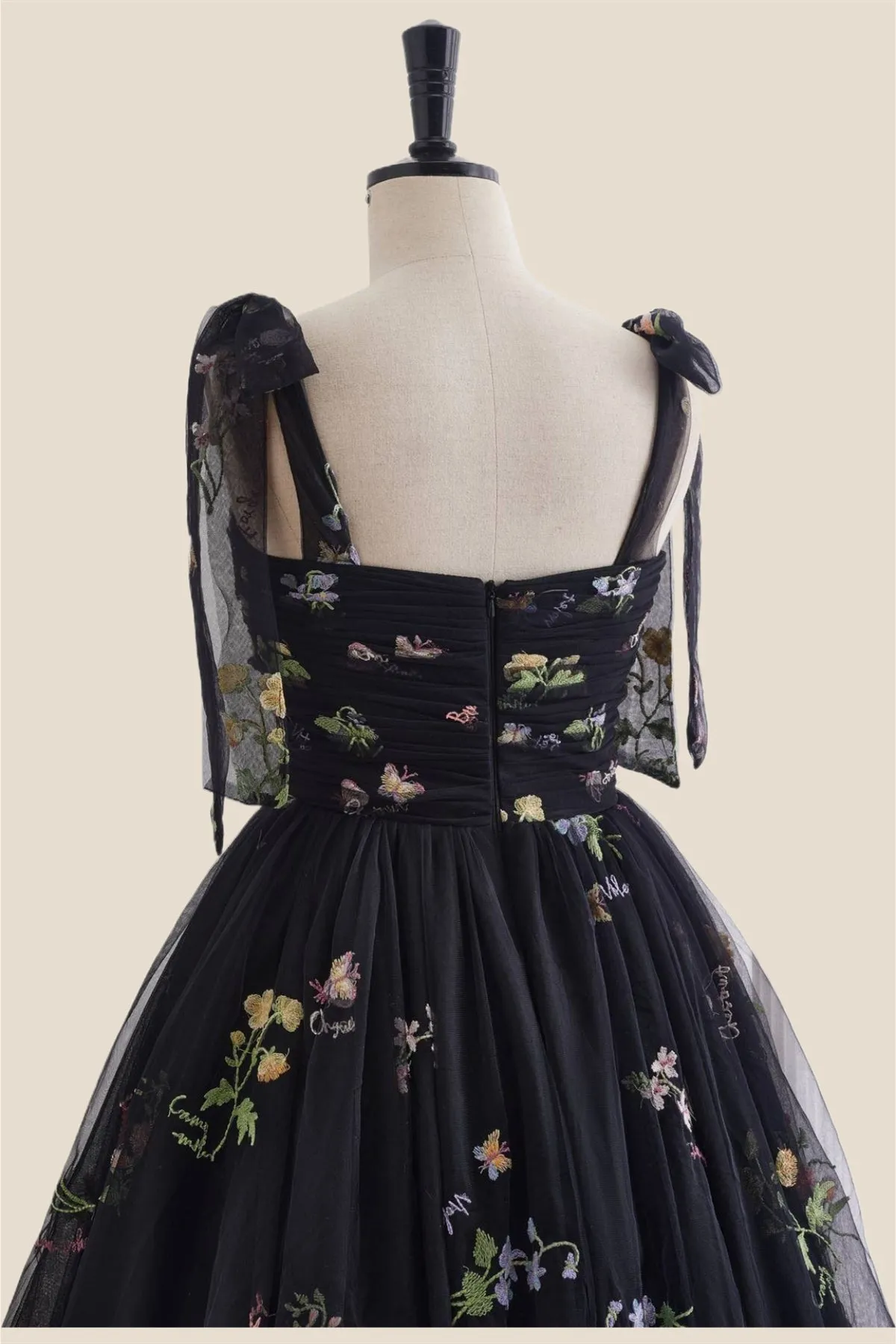 Straps Black Floral Ruched Tulle Short Dress