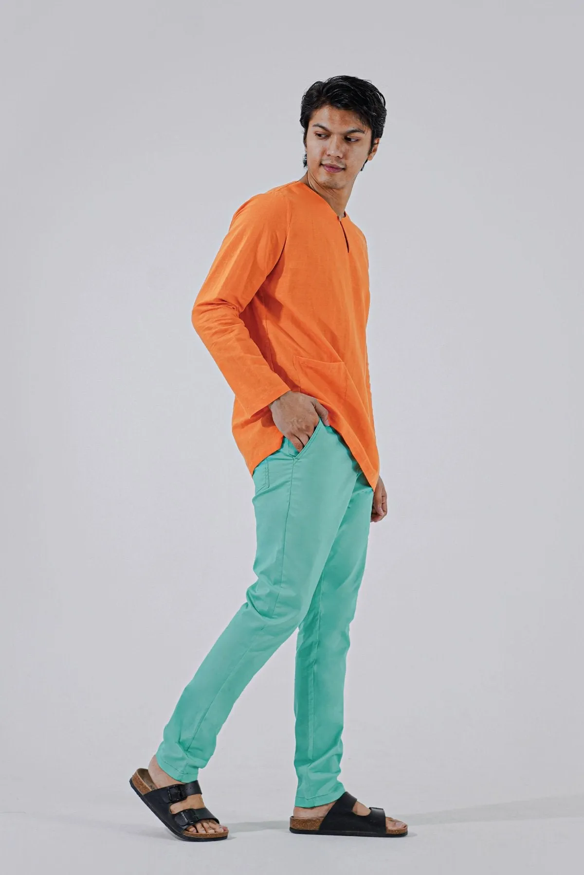 The Perfect Men Slim Fit Pants - Tiffany Green