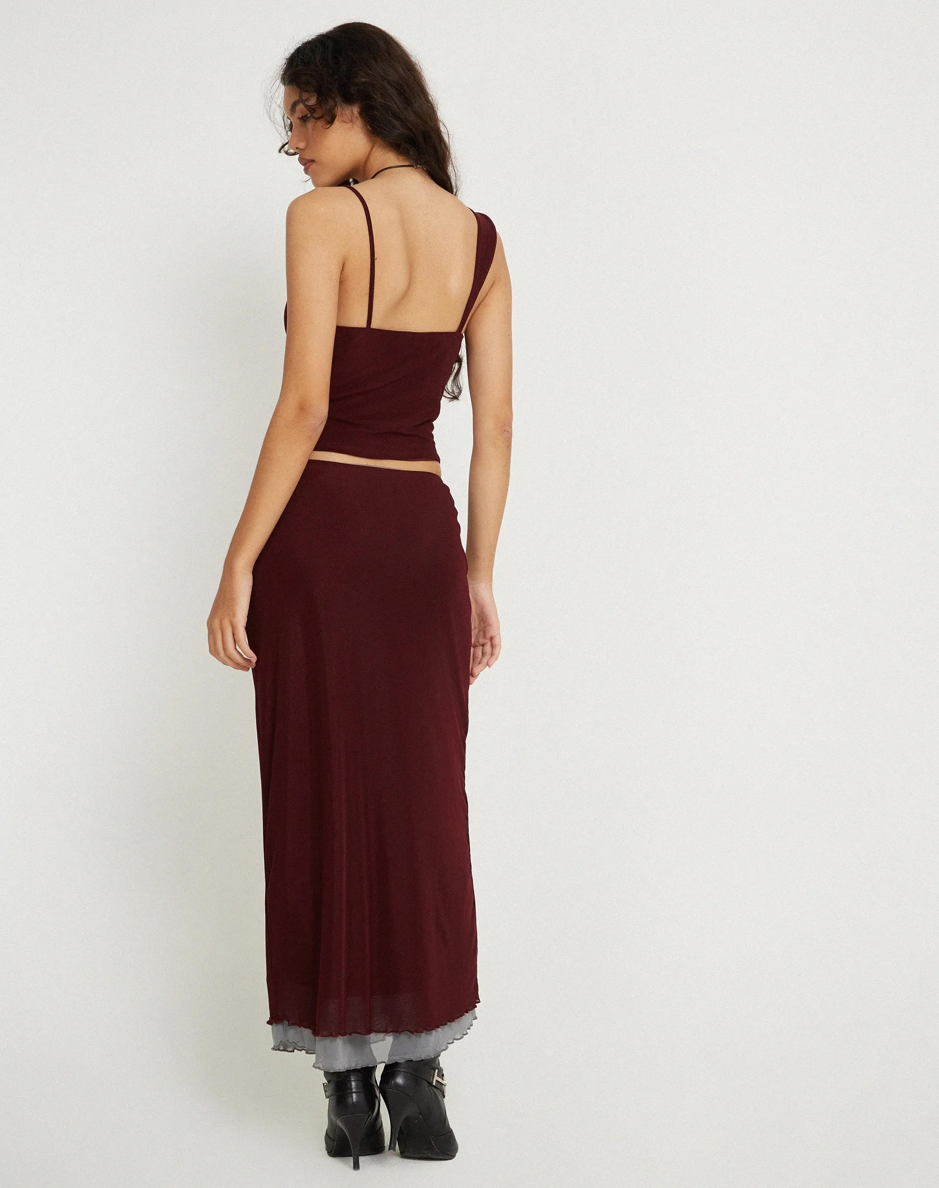 Tresha Maxi Skirt in Mesh Burgundy