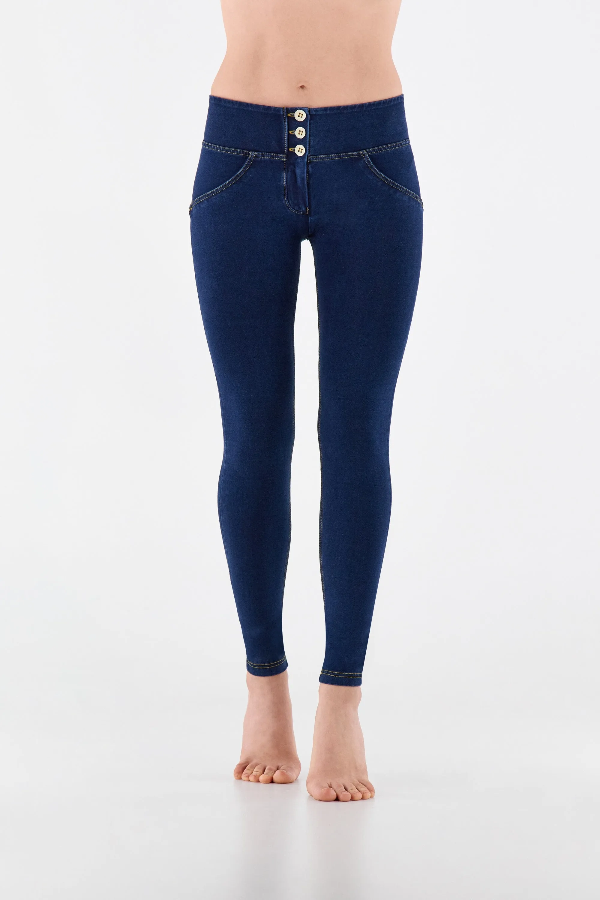 (WRUP1MC002-J0Y) WR.UP® MID-WAIST SKINNY-FIT BLUE PANTS IN STRETCH DENIM